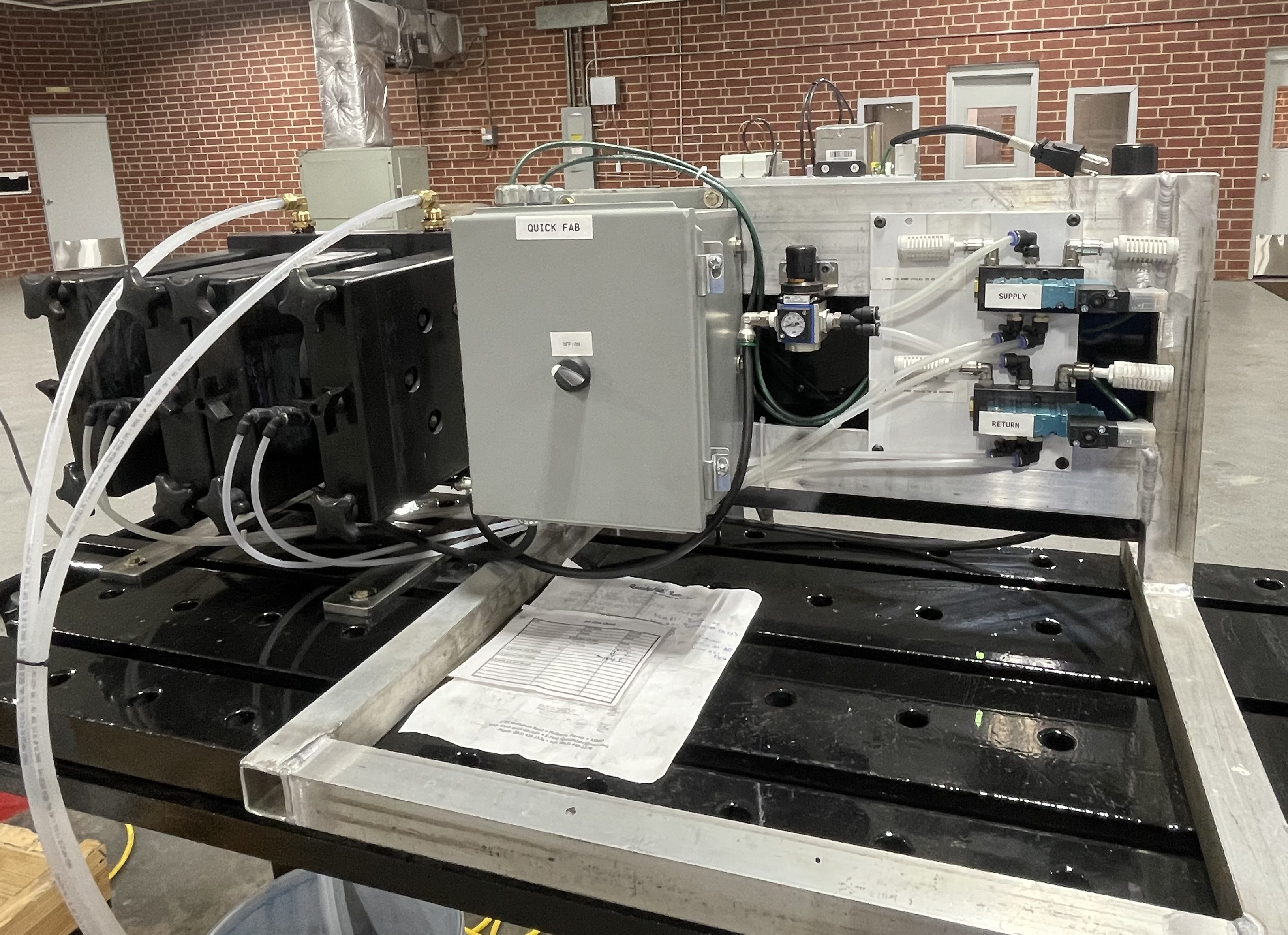 Industrial worker training on manufacturing floor